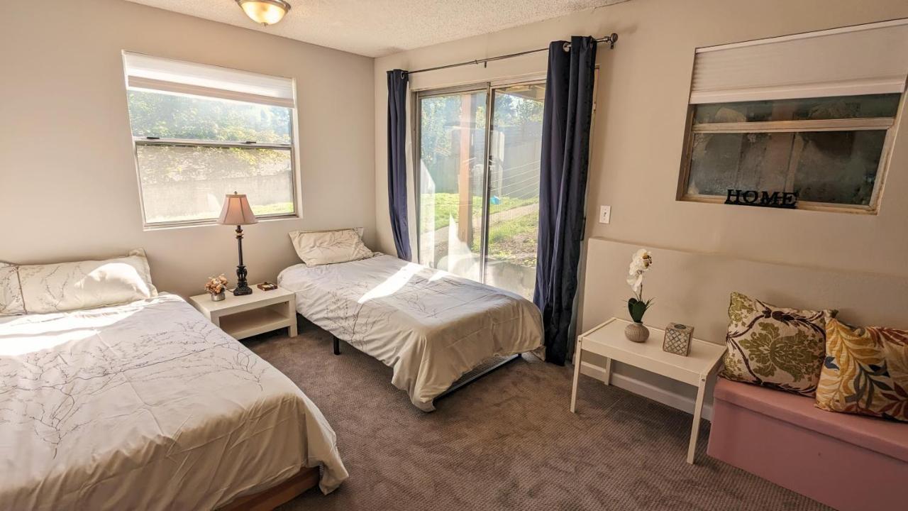 Private Guest Suite In West Bellevue Home المظهر الخارجي الصورة